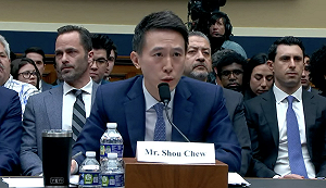 美新政府上任前 TikTok執行長周受資徵詢馬斯克意見