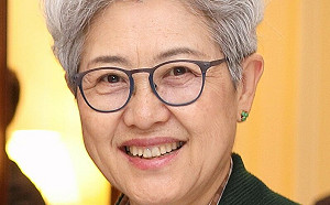 幹過副部長? 照刪! 她po文稱與美鬧翻沒人會站中國這邊 秒遭禁