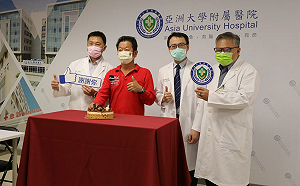 B肝男每天喝酒  肝臟養出20公分大腫瘤！亞大附醫曝療程