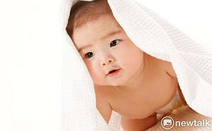 一圖搞懂baby便便！「黃金九色卡」提早發現嬰兒肝膽疾病