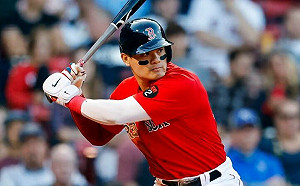 張育成替補敲安！熱身賽首打點