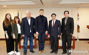 立陶宛雙市長拜會黃偉哲  樂談未來交流可能性