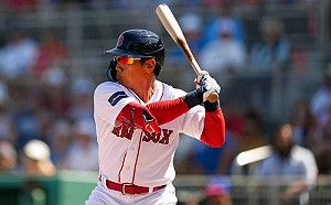 吉田正尚敲春訓首轟!獲教頭大讚