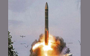 秀肌肉？！俄羅斯啟動核導彈演習 動用擁分導核彈頭RS-24