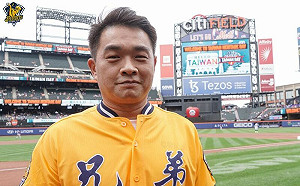 兄弟開幕週票房！內野兩天皆完售