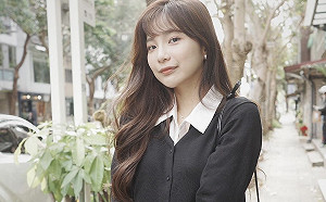 貝莉莓挑戰紙雕「秒放棄」 網笑：真的莓耐心