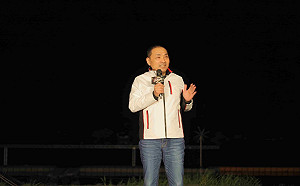 和美山壁極光流淌 新北碧潭水舞幸福漾溢