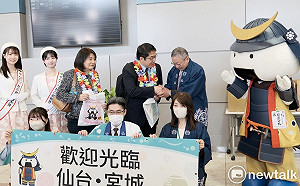 台南仙台包機首航出發  黃偉哲盼兩市交流更頻繁