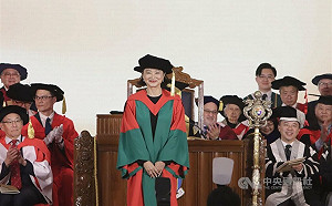 林青霞獲頒港大名譽博士學位