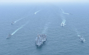 日美韓東海聯合訓練 尼米茲號航艦等8艦艇參加