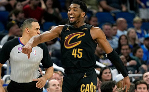 對戰組合確定　騎士將和尼克交手