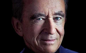 馬斯克淪落第二! 富比士2023全球富豪排行榜 他登上頂峰