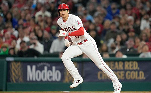 大谷差點就開轟！猛敲二壘安打