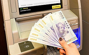 ATM領6000元！靠Line秒找最近機台