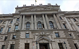 稅務局人呢？英國男子遭1.1萬中企盜用地址 半年欠稅1893萬