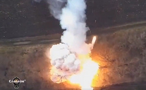 （影）還來不及發射就GG了！烏防空導彈系統遭俄軍自殺無人機摧毀