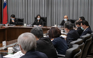 國安會議「賴清德就坐在這」吳思瑤：無下線抹黑的在野黨才是國安危機