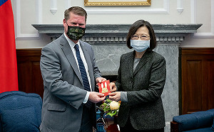 破疑美論！薛瑞福：拜登強硬 美國有4大理由護台