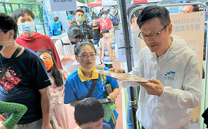 新北 AI In STEAM一起愛因思町共創嘉年華   500親子思賢國小齊聚動手學習   