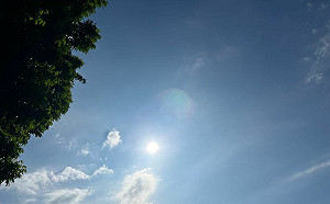 熱到飆出35.8度！2縣市發高溫警訊