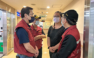 淡水火警三代同堂3死5傷 劉和然連夜慰問囑協助後事