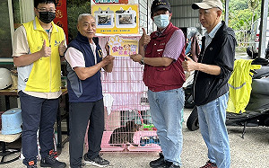 新店塗潭里設愛心認養小棧 里長邱秀雄偕新北動保處守護毛孩