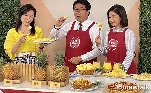 黃偉哲化身關廟鳳梨最佳代言人  40分鐘1萬6千顆鳳梨銷售一空