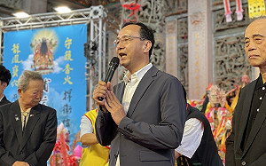 郭台銘動作頻頻讓侯支持者擔憂？朱立倫：對主要候選人有信心