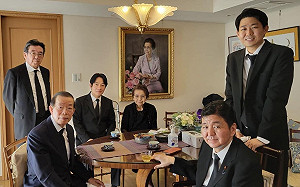 安倍後繼有人 岸信夫長子山口縣勝選曾同框賴清德