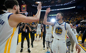 浪花兄弟聯手砍58分　勇士險勝國王