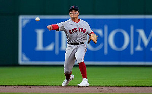 張育成左手腕受傷！美媒也為他惋惜