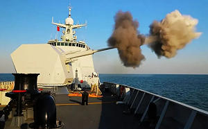 艦首對敵! 解放軍為何用砲不用導彈? 勤練這動作 只為將來南海對戰美軍