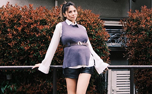 蕾菈懷孕6個月現身迪士尼熱舞！雙腳離地彈跳網嚇壞：請小心安全