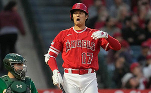 (影)大谷遇到近身球被嚇到！捕手妨礙打擊