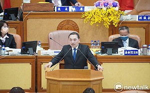 訪新加坡有見到李顯龍？ 侯友宜未鬆口：尊重新加坡安排