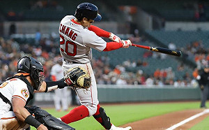 轟出綠色怪物！張育成樂觀面對傷勢