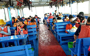 母親節帶著媽媽吹海風 布袋業者推1元乘船