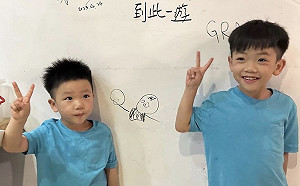 店家跟蔡家兄弟要簽名！蔡阿嘎笑：我怕被老闆油漆塗掉