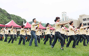 尬舞尬健康 海洋的熱舞這樣跳
