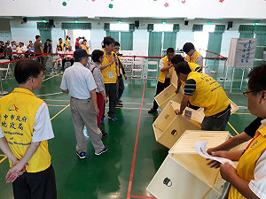 這也可以選?  首創地主投票增加重劃公平性