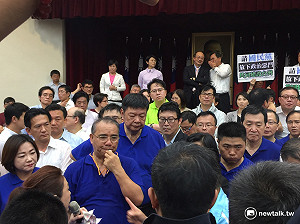 前瞻通過初審　藍營：明天最後一次杯葛院會