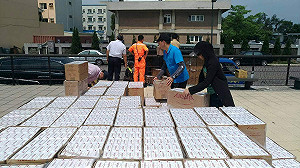 海巡夜鬥私梟　查獲6000包私菸