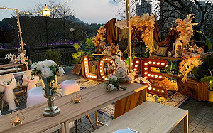 新北新店夜空煙火閃耀 水舞空舞舞告水 