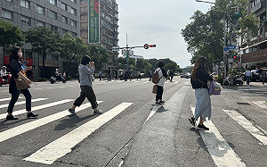 晴朗好天氣！高溫飆36度  專家：山區仍有短暫陣雨