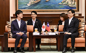 日自民黨青年局訪高  陳其邁：共創民主自由與經濟發展