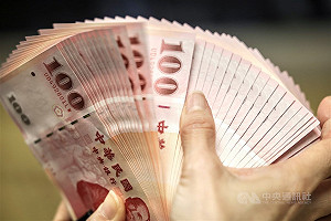 股匯不同調 新台幣升3.6分收32.884元