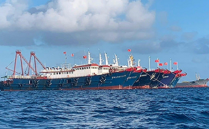 灰色地帶作戰？搶佔攔截航道 傳中國民兵船包夾「AIME-2023」東盟、印度演習軍艦