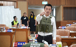 張錦豪指控新北市府擺爛 全民買單55億元