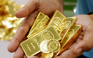 金價創高後還會一路衝？ 分析師：短線回檔、中長期有撐