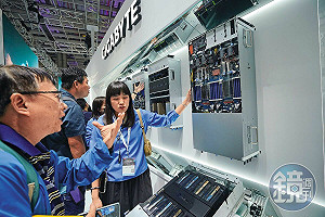 AI伺服器退燒2／科技大咖AI軍備賽旺十年 電子五哥靠黃仁勳醜小鴨變天鵝